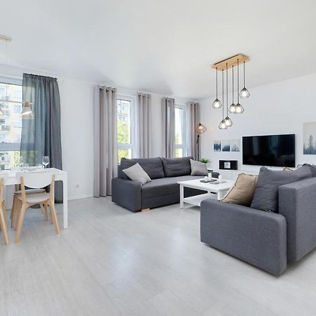קולובז'ג Apartamenty Platany Z Parkingiem By Noclegi Renters מראה חיצוני תמונה
