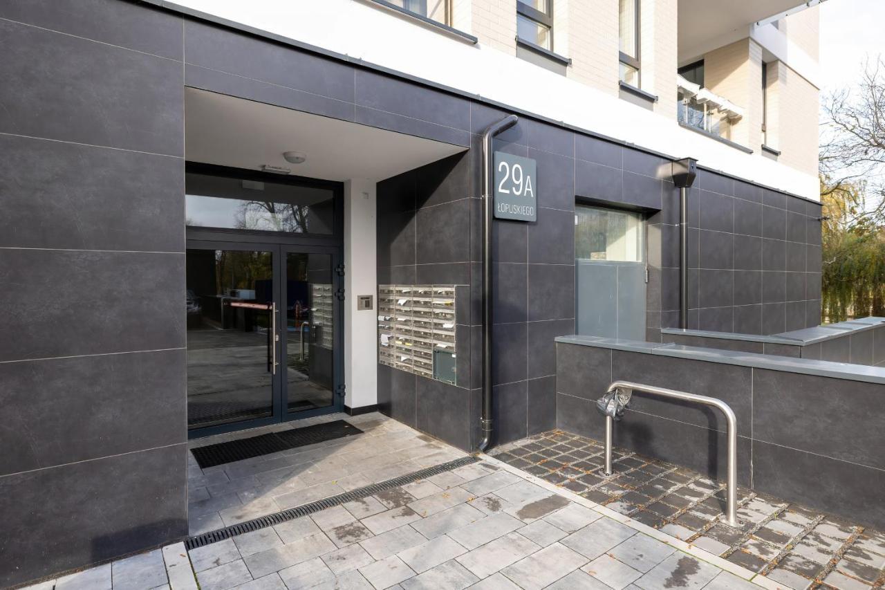 קולובז'ג Apartamenty Platany Z Parkingiem By Noclegi Renters מראה חיצוני תמונה