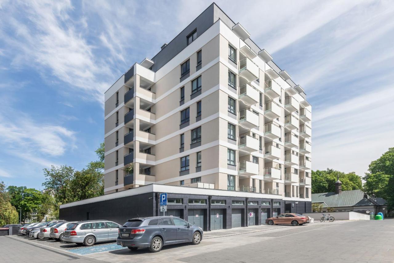 קולובז'ג Apartamenty Platany Z Parkingiem By Noclegi Renters מראה חיצוני תמונה